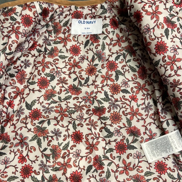 Old Navy Baby Girls Quilted Jacket Size 12-18 Months - Picture 7 of 9